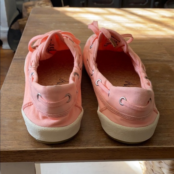 Sperry canvas sneakers / boat shoes size 6.5 M - Picture 2 of 6